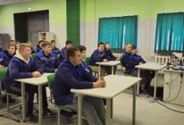 «Первая рабочая профессия»: школьники осваивают специальность тракториста-машиниста